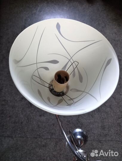 Люстра потолочная трехрожковая