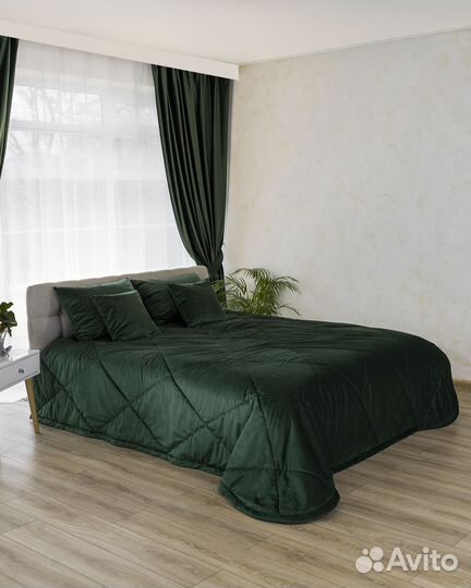 Покрывало Беллиссимо темно-зеленый новое плед