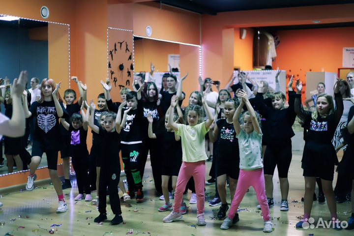 Продам готовый бизнес школа танцев