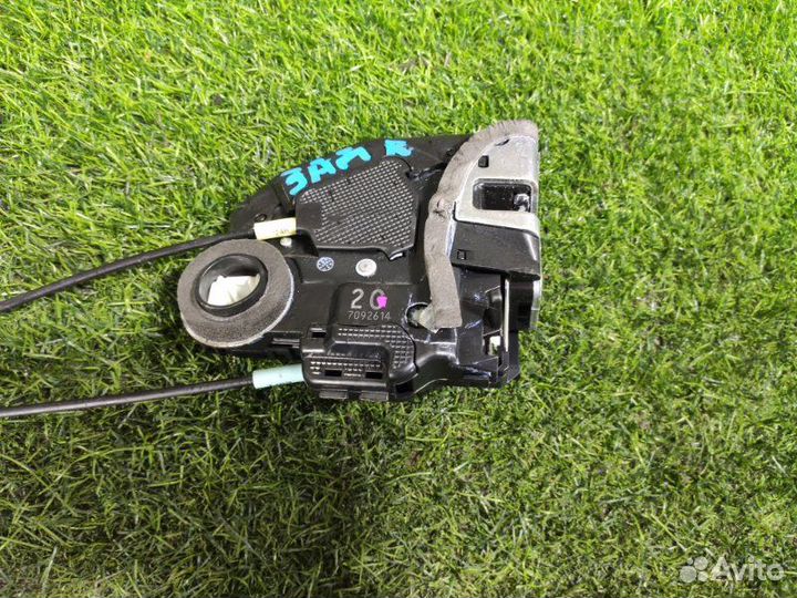 Механизм открывания двери задний правый Toyota