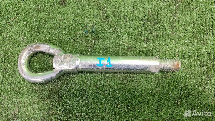 Крюк буксировочный Opel Astra J 2010