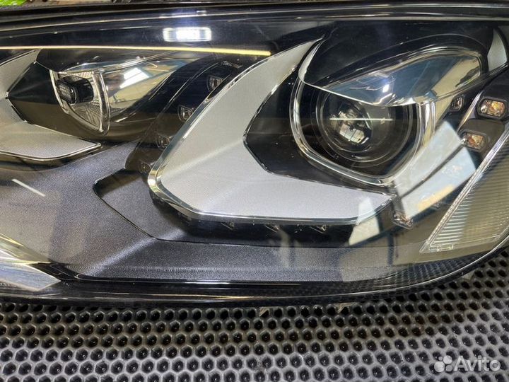Фара лев. Volkswagen Touareg