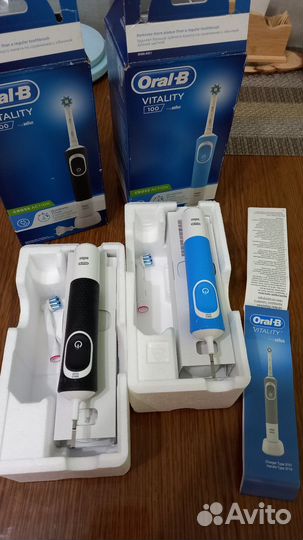 Зубная щетка oral b новая