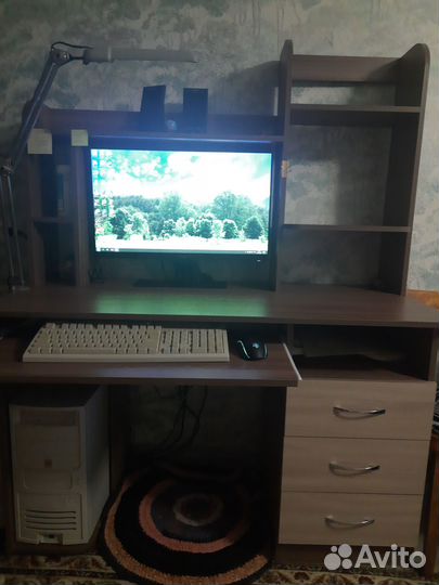 Компьютерный стол бу