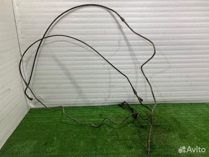 Трубка топливная Opel Vectra седан Z18XE 2005