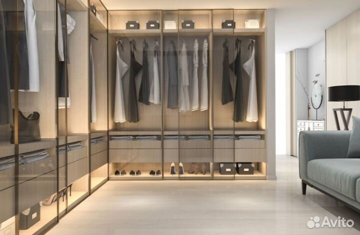 Гардеробная угловая со стеклянными дверьми-купе