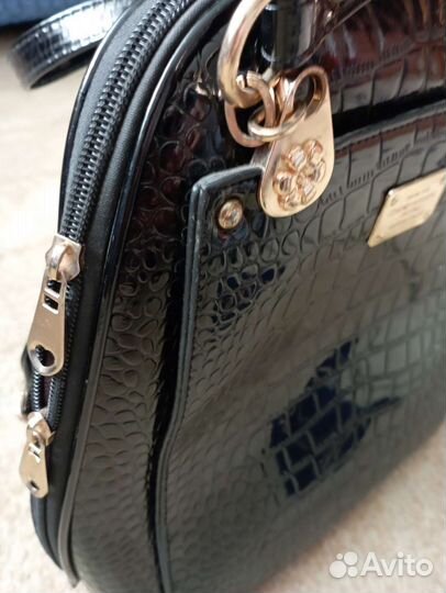 Сумки кожаные женские