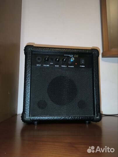 Гитарный комбоусилитель Fabio G10