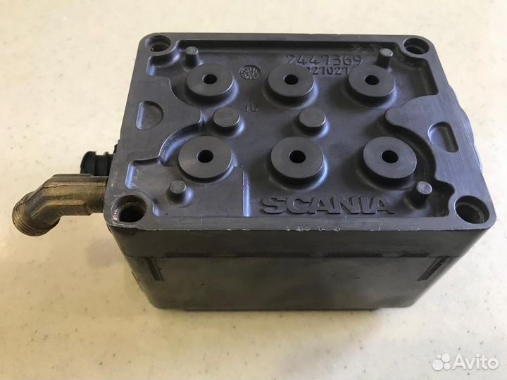 Корпус клапанов 2760914 (1493769, 2447369, 2082090