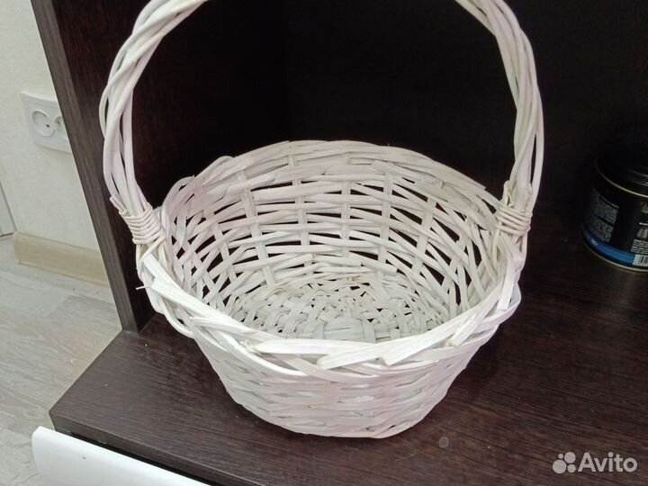 Корзина плетеная большая