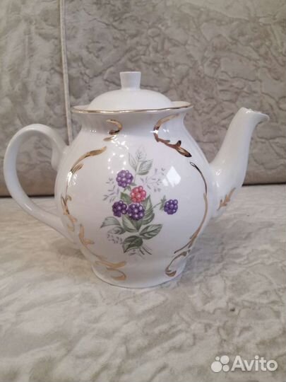 Чайники СССР, сахарницы, суповницы