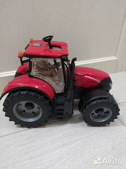 Трактор брудер