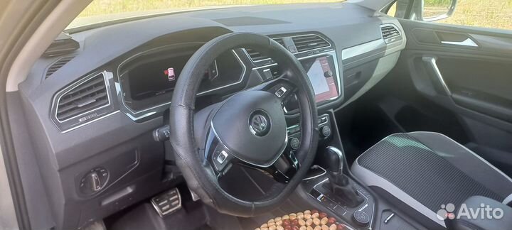 Volkswagen Tiguan 2.0 AMT, 2019, 45 000 км