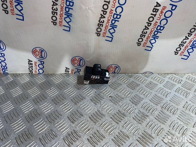 Блок управления стеклоподъемниками Kia Ceed (ED) I