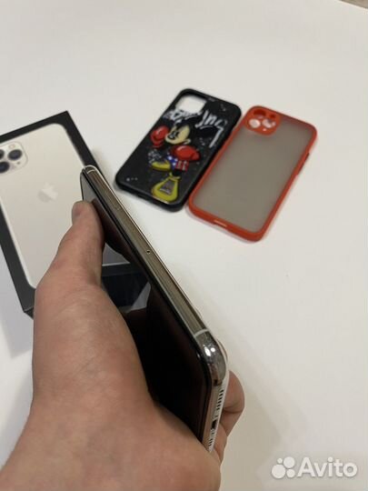 iPhone 11 Pro, 64 ГБ
