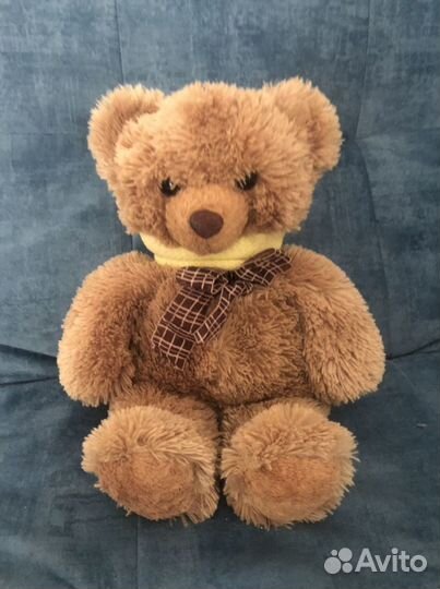 Плюшевый медведь