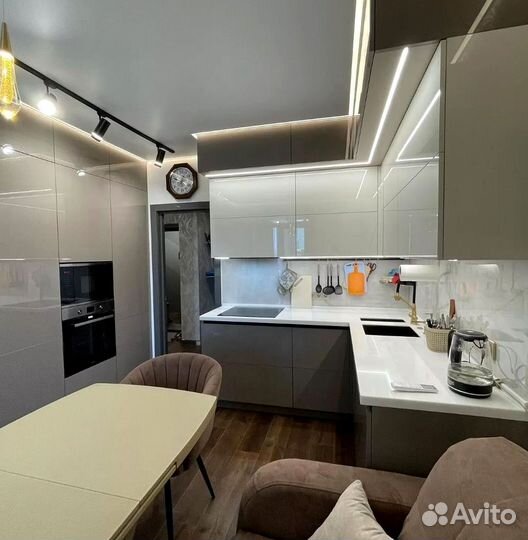 Современная кухня под ключ