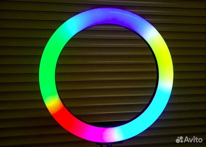 Кольцевая Лампа для Селфи с 15 Режимами Света