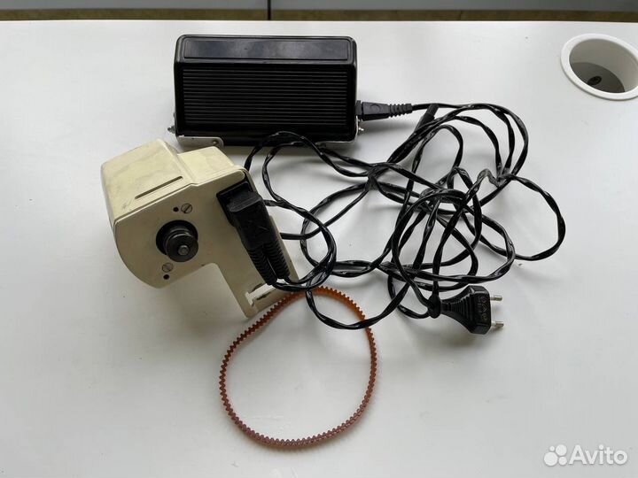 Электропривод для швейной машинки