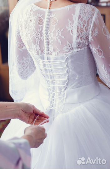 Свадебное платье