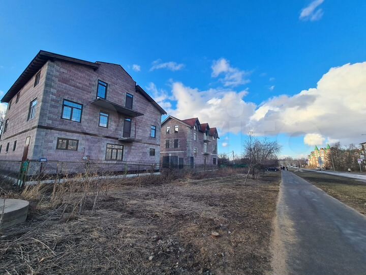 Дом 550 м² на участке 7,5 сот.