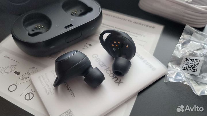 Наушники samsung Gear Icon X 2018