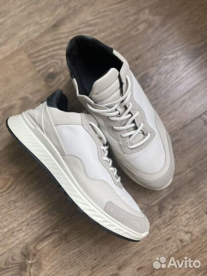 Кроссовки женские ecco 39