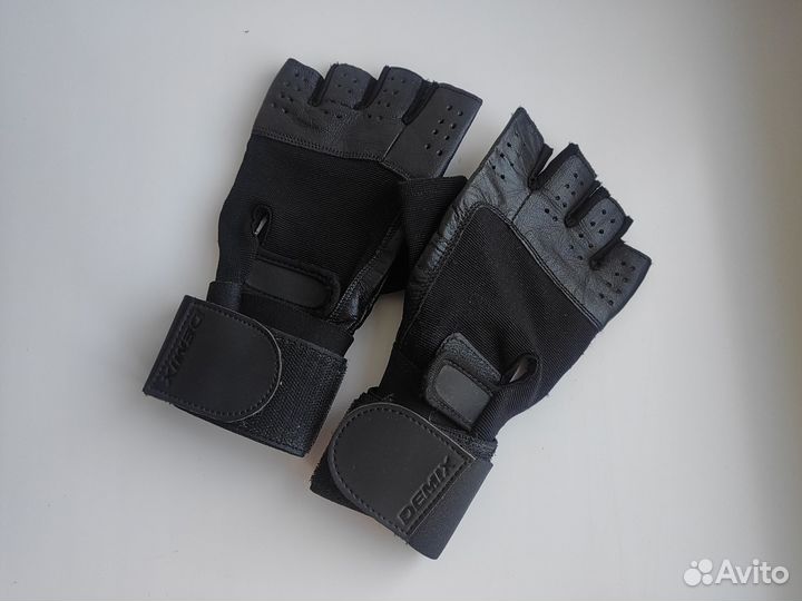 Перчатки для фитнеса