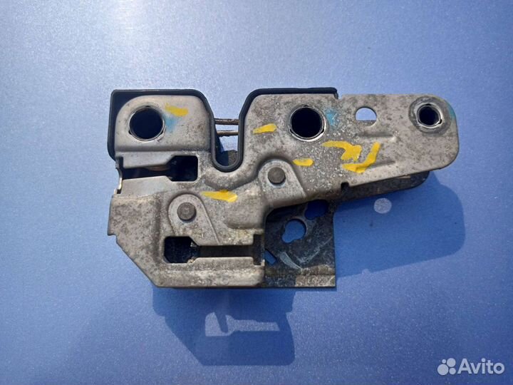 Замок капота VW Transporter T5-T6