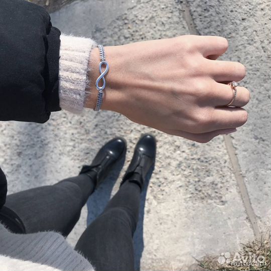 Браслет с бесконечностью, подарок на 8 марта