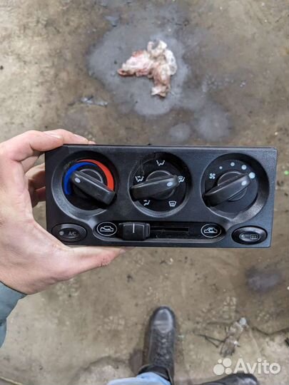 Блок климата на тагаз Aquilla