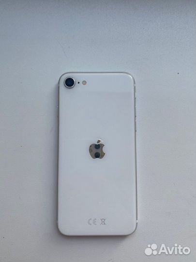 Телефон iPhone se 2020