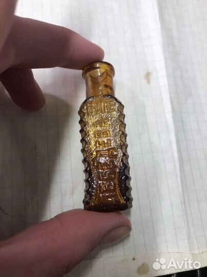 Бутылочка старинная.одобренно Михаил Лебедев