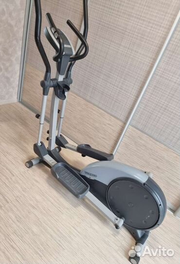 Эллиптический тренажер torneo