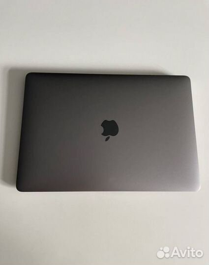 Apple MacBook Air M1