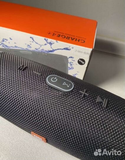 Портативная колонка Charge 4