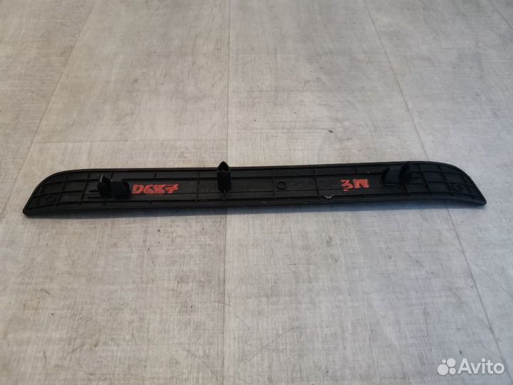 Накладка порога (внутренняя) задняя правая Mazda 6