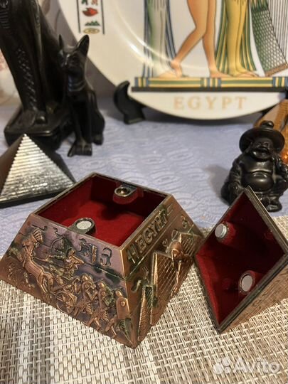 Сувениры (Япония, Египет, Вьетнам)