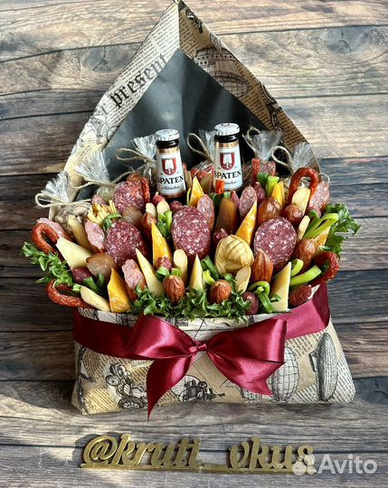 Вкусные мужские букеты и женские букеты