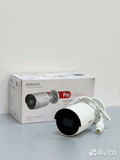 Уличная IP-камера: HiWatch IPC-B042-G2/U