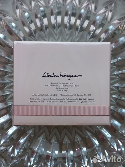 Salvatore Ferragamo Signorina Eau de Parfum