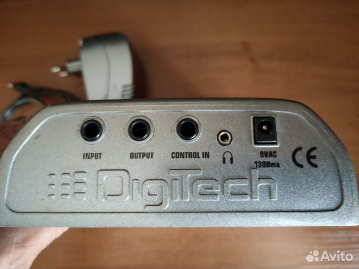 Гитарный процессор digitech rp100