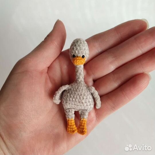 Гусик вязаный. Гусь для куклы