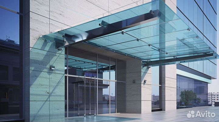 Стеклянный козырек над входной группой