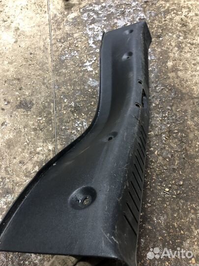 Обшивка багажника Ford Focus 2