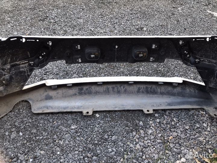 Передний бампер LADA Granta FL 2190