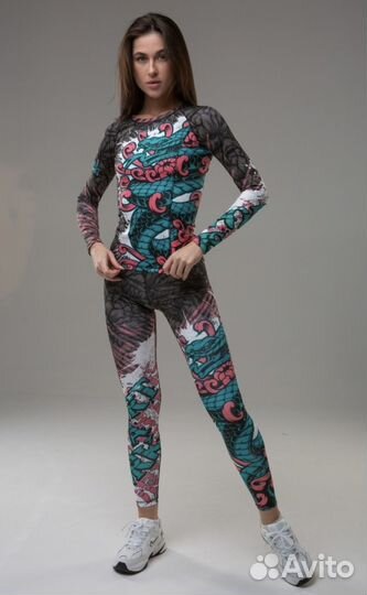 Костюм спортивный