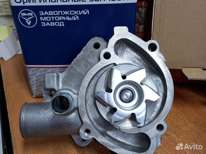 Водяной насос дв.51432 змз(17810)