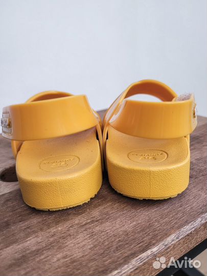 Сандалии Zaxy 22 размер