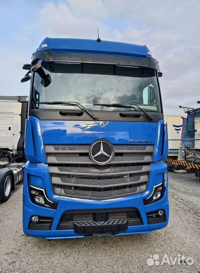 Mercedes-Benz Actros 1845, 2024